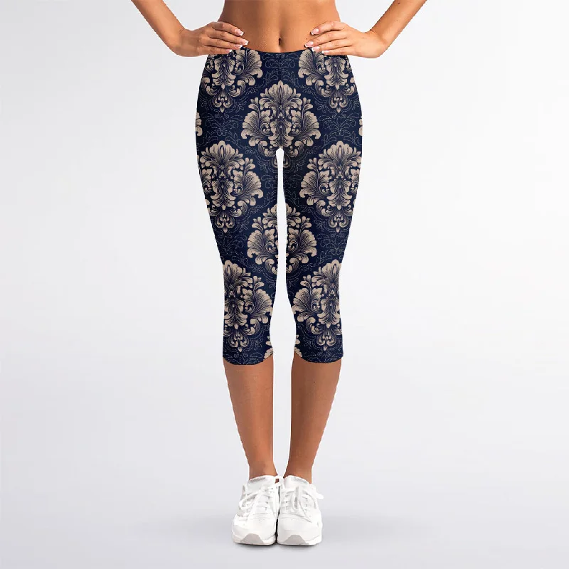 Massive Deals Blue And Brown Damask Pattern Print Women's Capri Leggings
