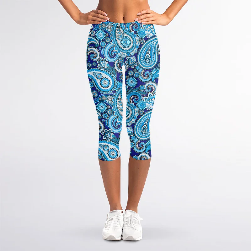 Discount Mania Blue Paisley Pattern Print Women's Capri Leggings