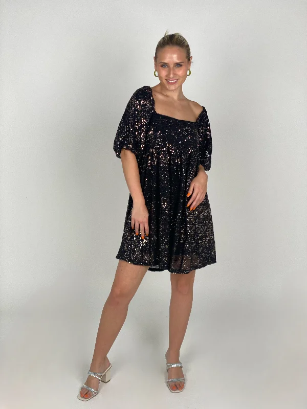 Get It Before It’s Gone Black Sequin Dress